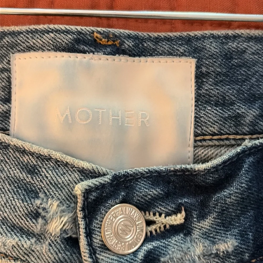 Mother High Waisted Hiker Hover jeans, size 33 - Picture 2 of 5